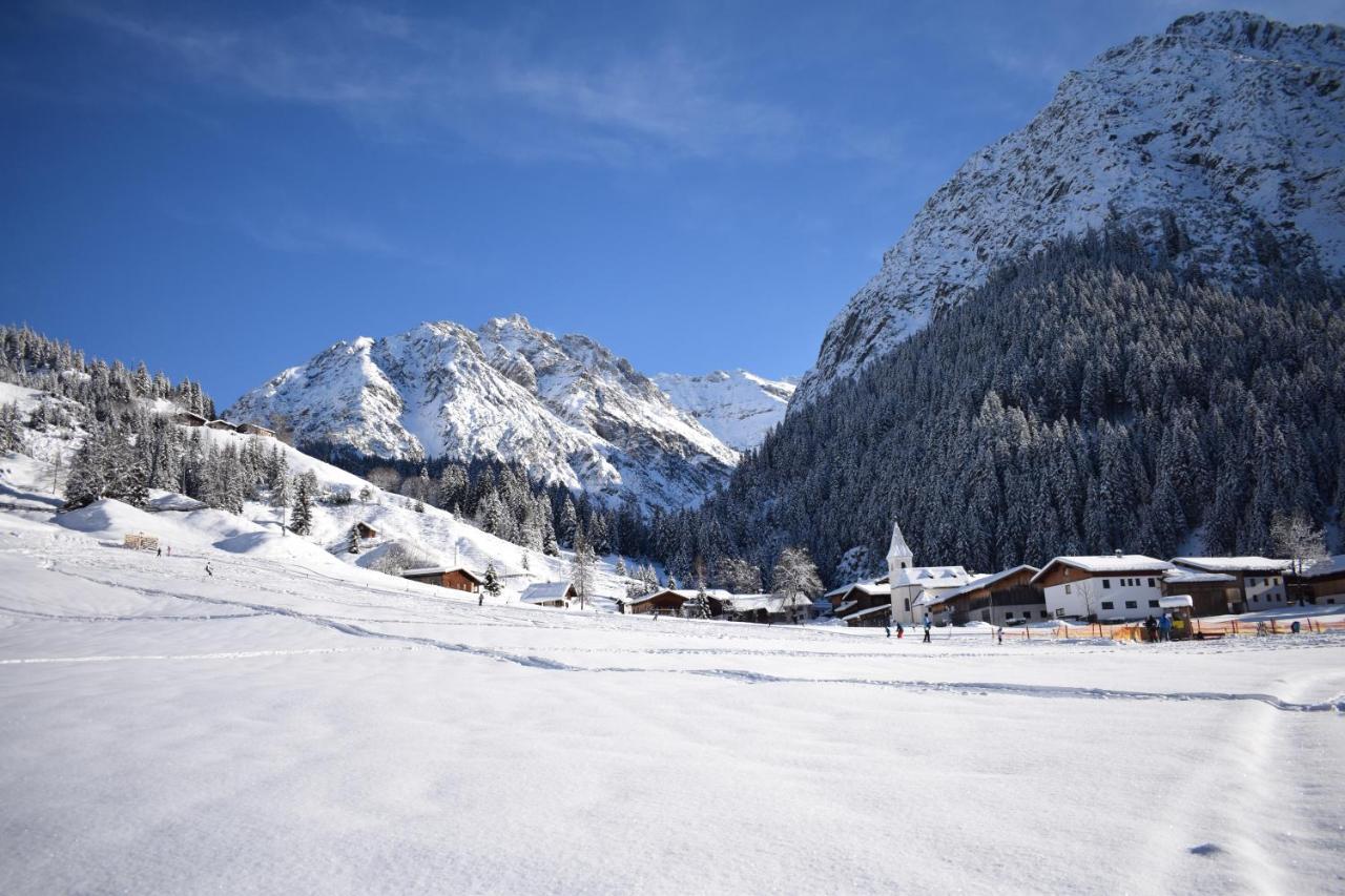 Stern Lodge Im Bergparadies Lechtal 보덴 외부 사진