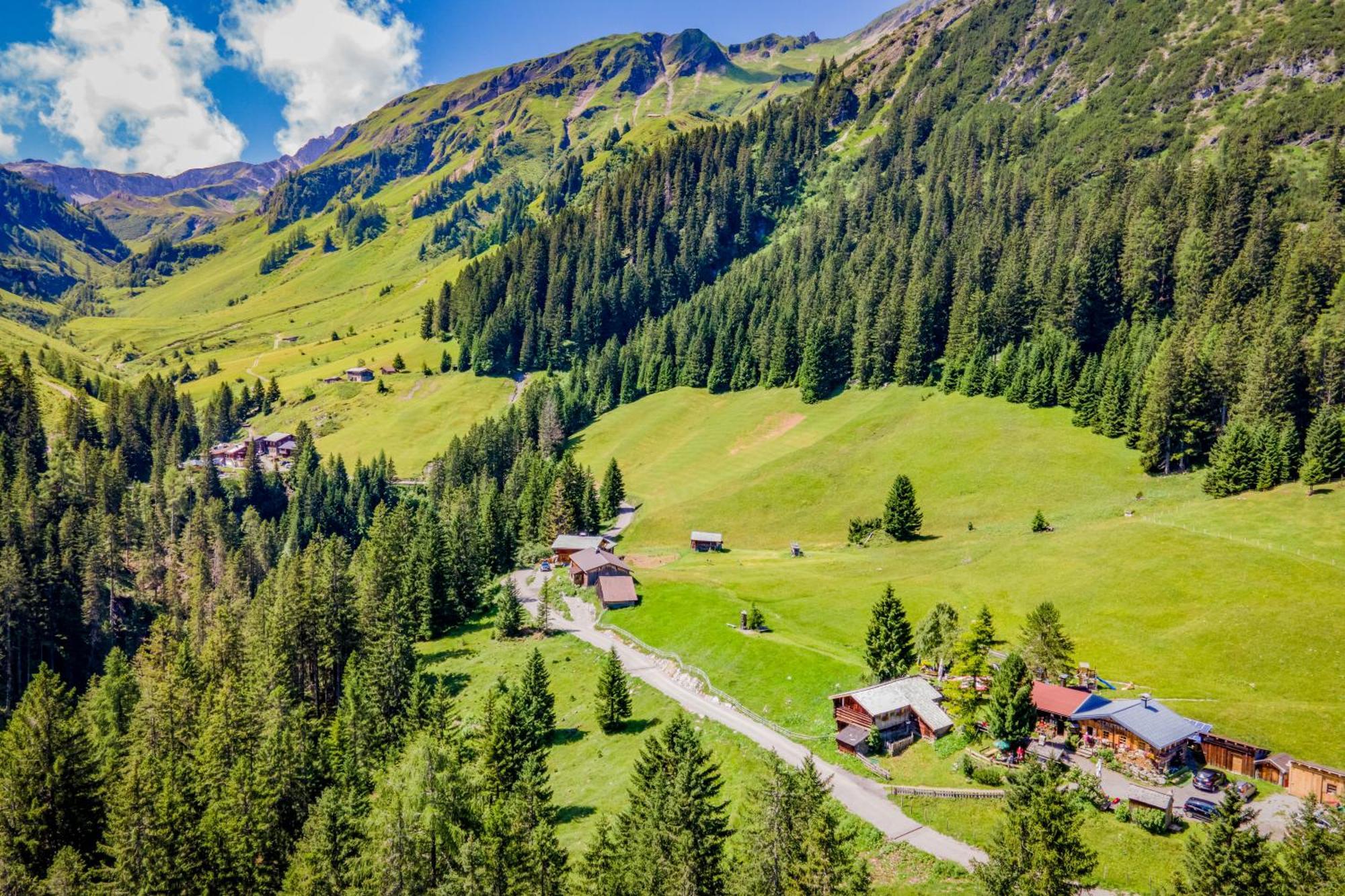 Stern Lodge Im Bergparadies Lechtal 보덴 외부 사진